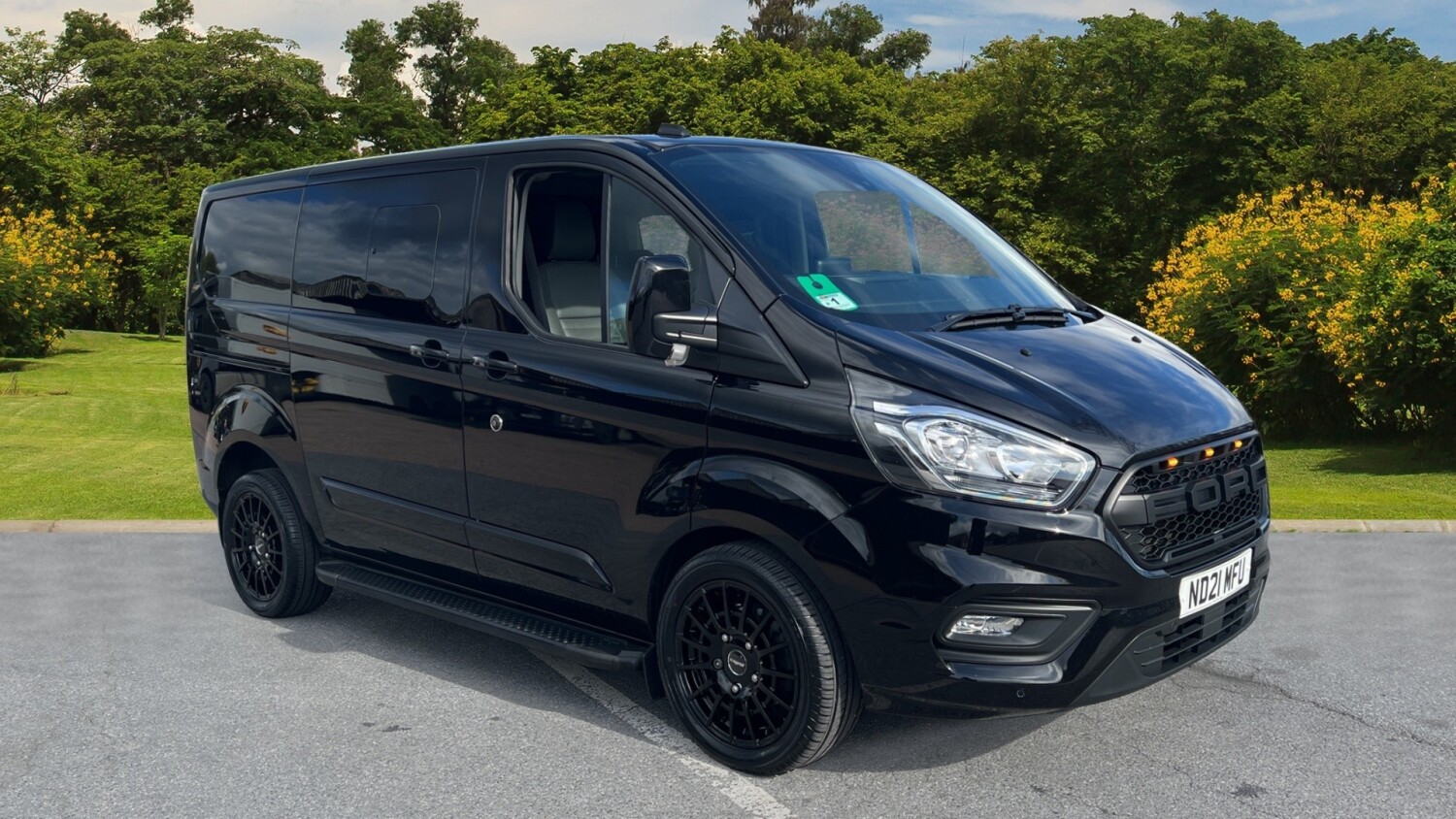 Used Ford Transit Custom 320 L1 Diesel Fwd 2 0 Ecoblue 130ps Low Roof D